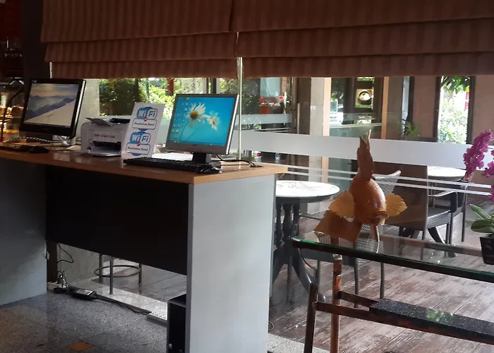 ホテル マンハッタン バンコク バンコク都